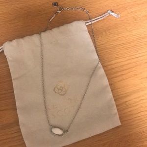 Kendra Scott Elisa necklace